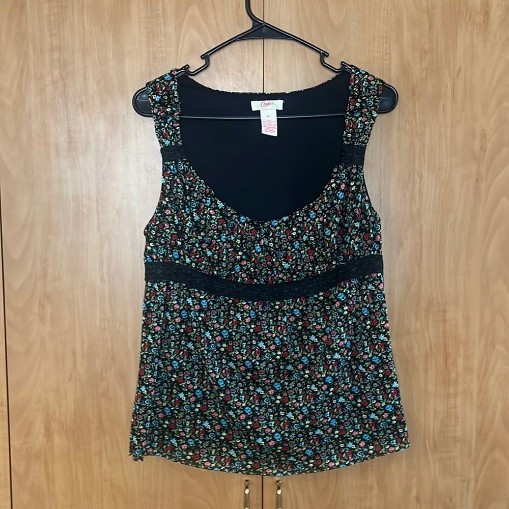 Candies XL sleeveless tank top shirt. Black with floral print and lace accent